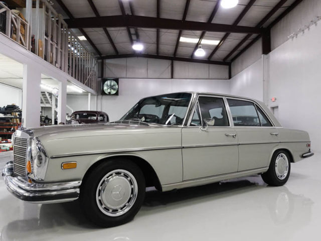 1971 mercedes-benz 300sel 6.3 sedan, recent service completed in february 2015!