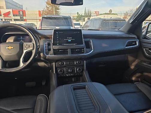 2023 chevrolet suburban