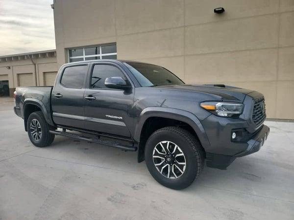 2023 toyota tacoma in northwoods, illinois