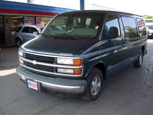 1997 chevrolet gladiator van for sale in grand forks, north dakota