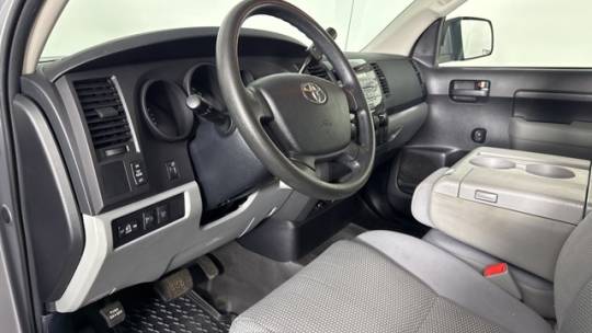 2010 toyota tundra grade