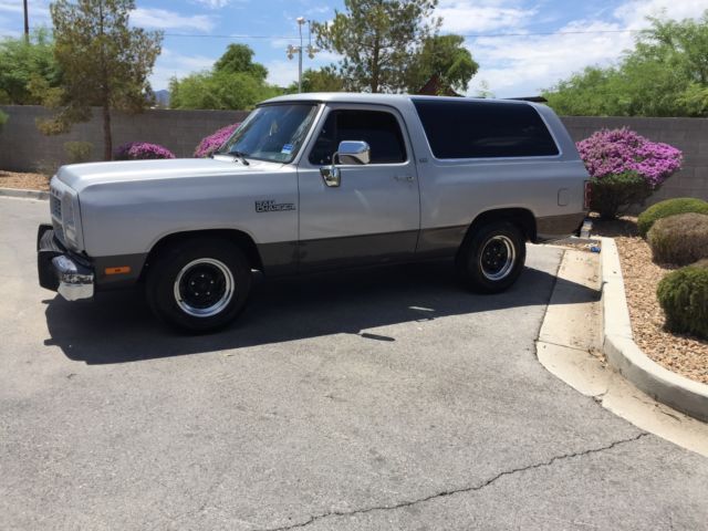 1991 dodge ram charger le