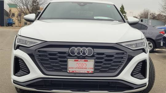 2024 Audi Q8 e-tron