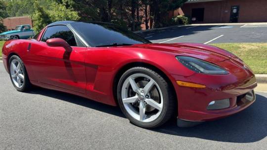 2005 chevrolet corvette base