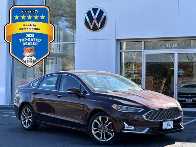 2019 ford fusion hybrid titanium