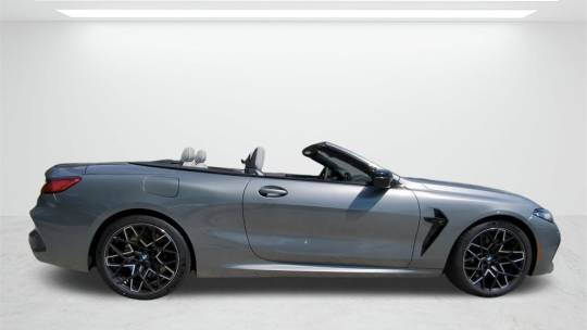 2025 BMW M8