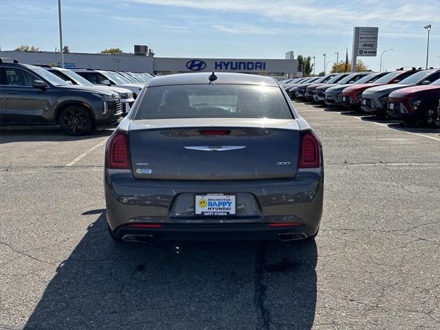 2017 chrysler 300 300s awd