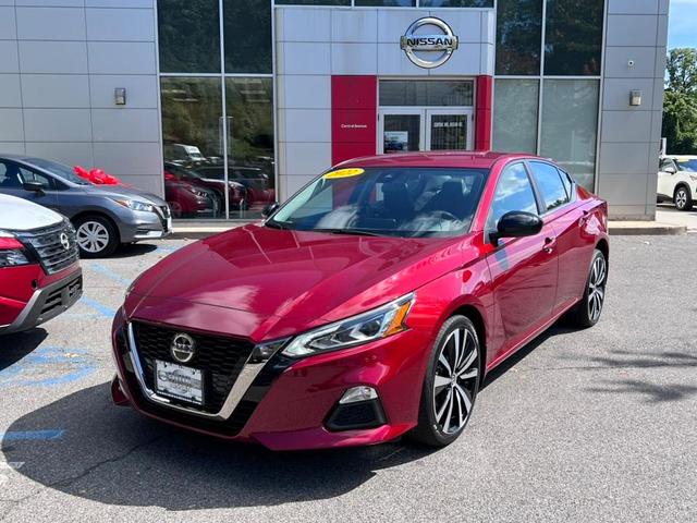 2022 nissan altima 2.5 sr