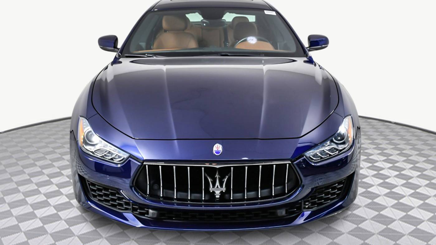 2020 maserati ghibli base