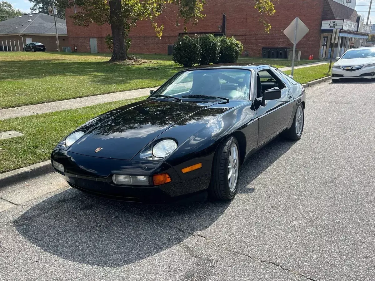 1988 porsche 928 black rwd automatic s-4