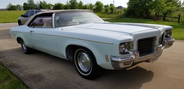 1972 delta 88 royale convertible