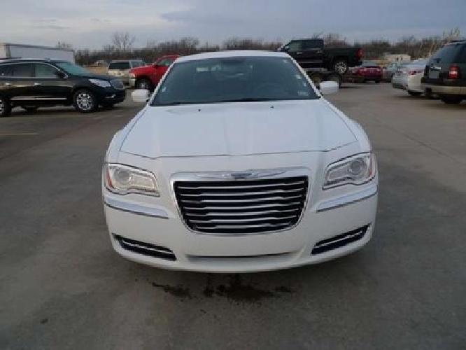 2013 chrysler 300 in wichita falls, tx