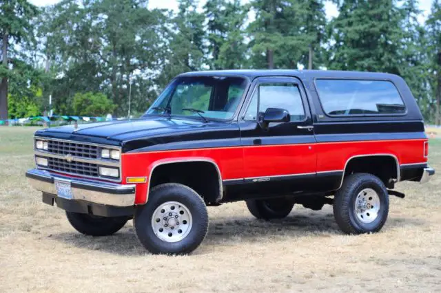 1990 chevy k5 blazer 95k. orig miles rust free all original worldwide no reserve