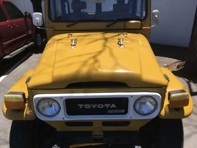 1982 toyota land cruiser bj42 (factory diesel)