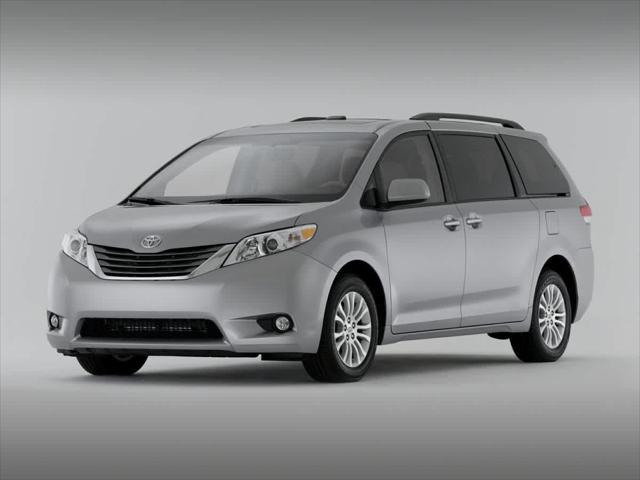 2012 toyota sienna se