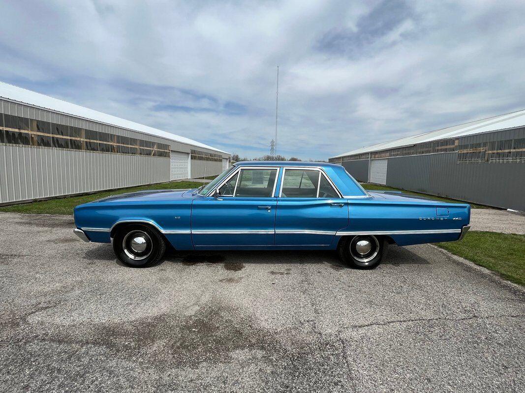 1967 dodge coronet powered by a 318 v8 engine