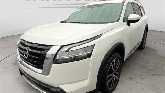 2023 nissan pathfinder platinum