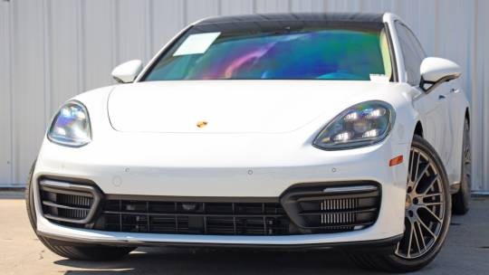 2022 Porsche Panamera platinum edition