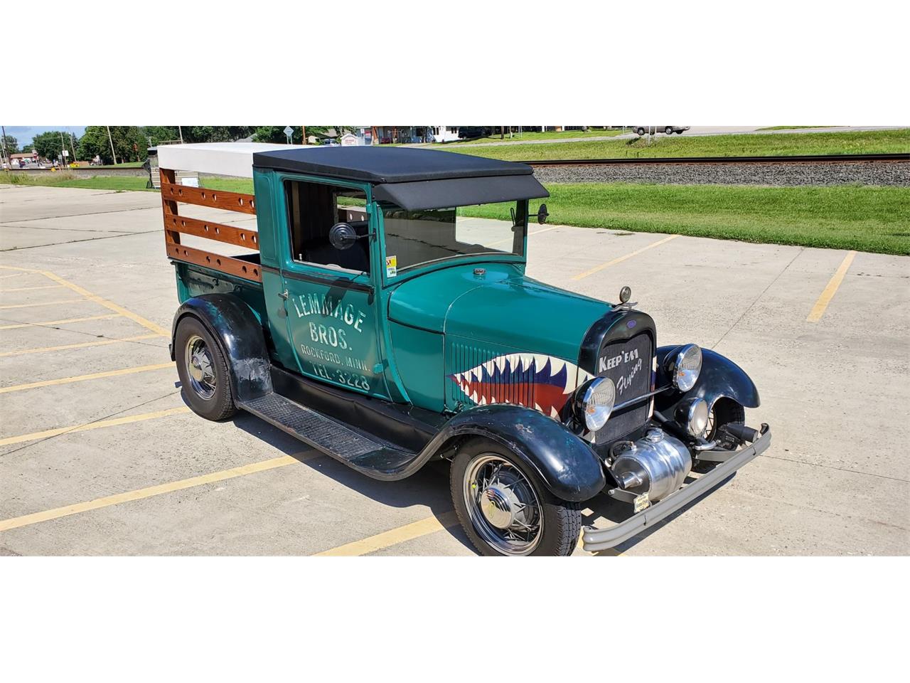 1928 ford custom