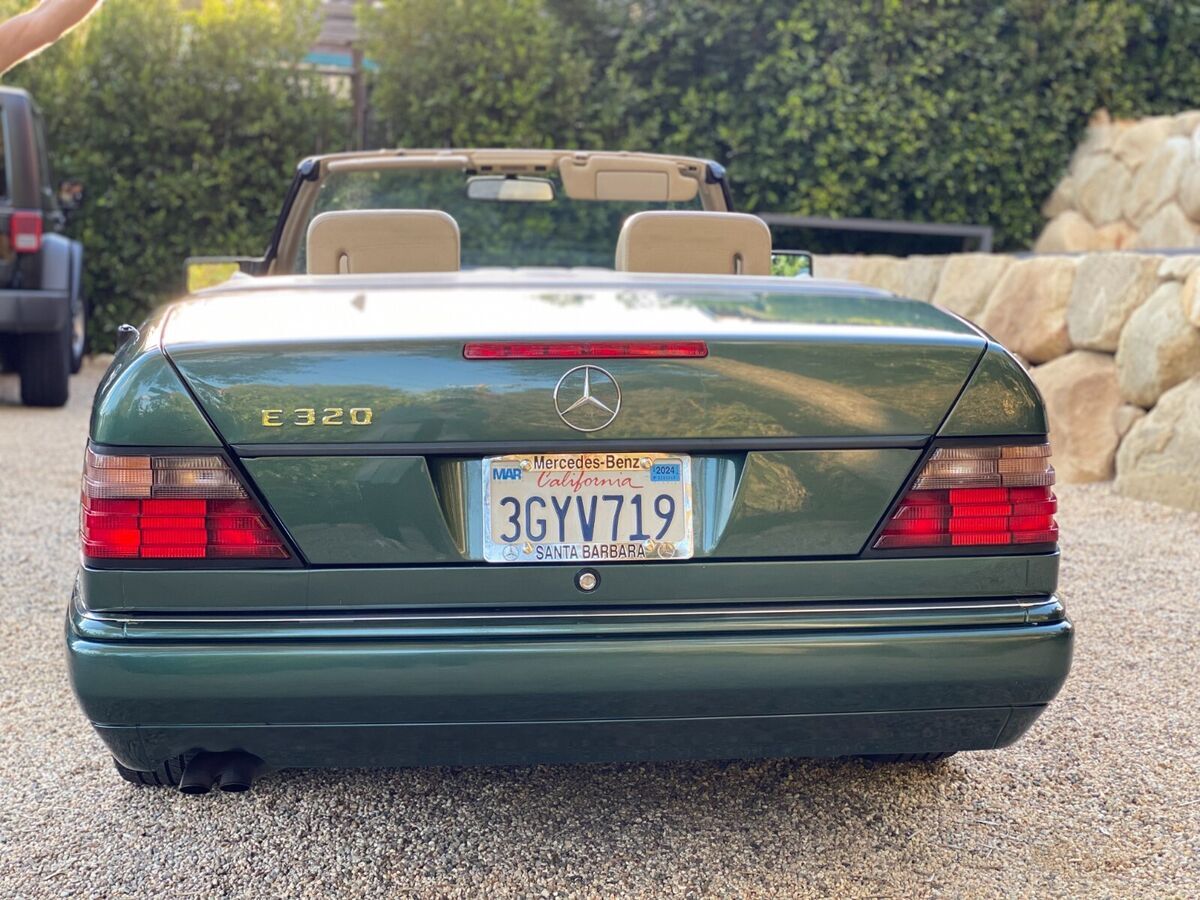 mercedes-benz, 1994 e320 cabriolet, malachite green metallic over beige leather