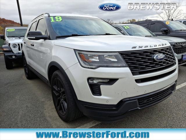 2019 ford explorer sport