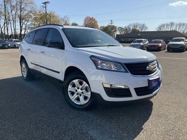 2016 chevrolet traverse ls