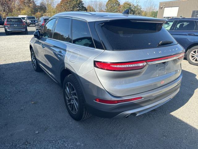 2022 lincoln corsair standard