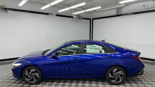 new 2024 hyundai elantra sel ivt