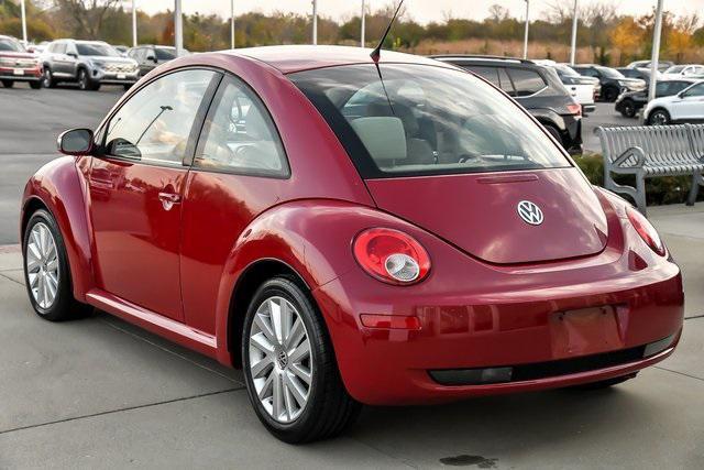 2008 volkswagen new beetle s