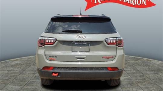 2023 jeep compass trailhawk