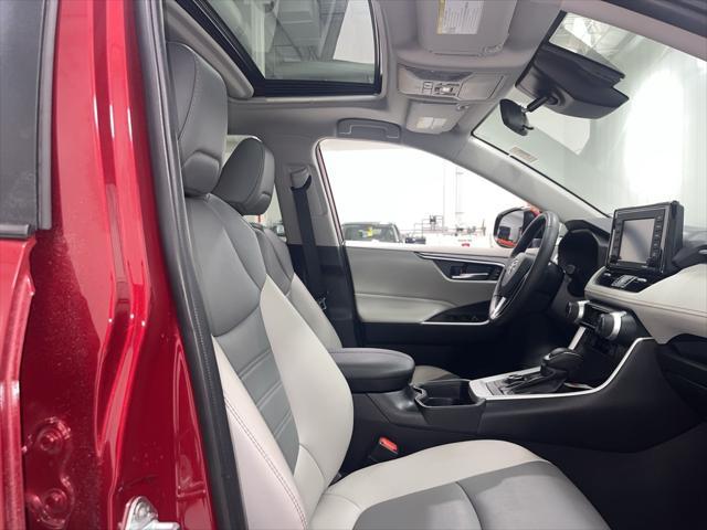2021 toyota rav4 hybrid xle premium