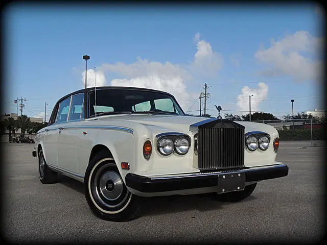 wraith ii lwb, white/brown, fuel injected, ca legal, beautiful orig condition