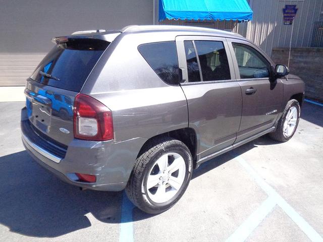 2015 jeep compass latitude
