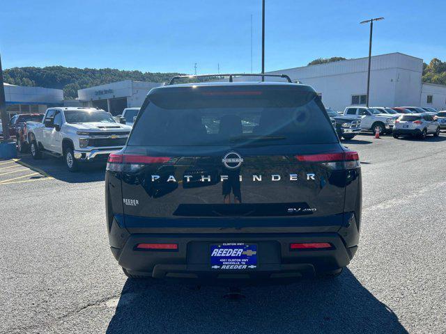 2022 nissan pathfinder sv 4wd