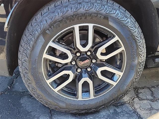 2023 gmc yukon xl at4