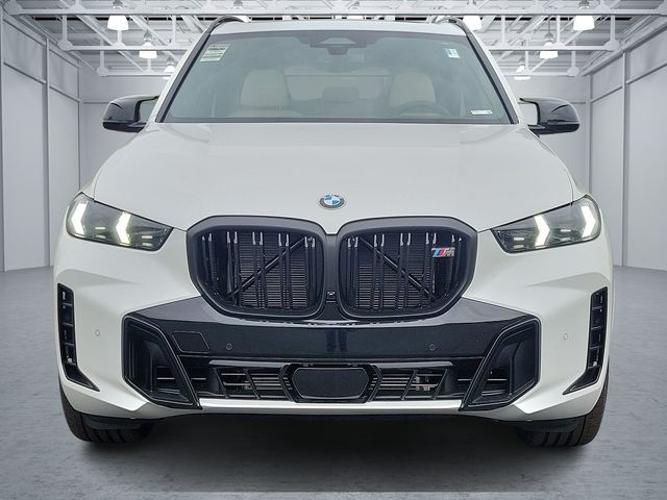 new 2025 bmw x5 m60i