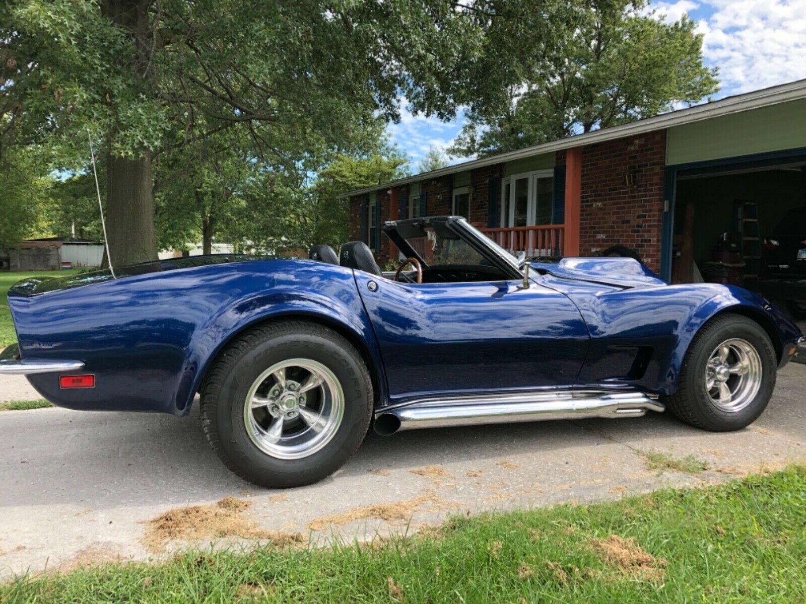 1968 chevrolet corvette roadster convertible
