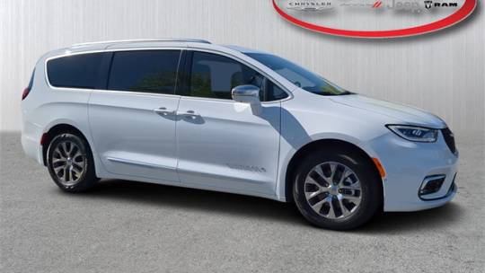 2024 Chrysler Pacifica