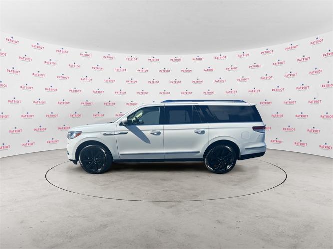 new 2024 lincoln navigator l l reserve