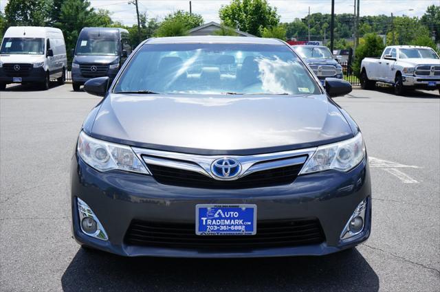 2013 toyota camry hybrid le