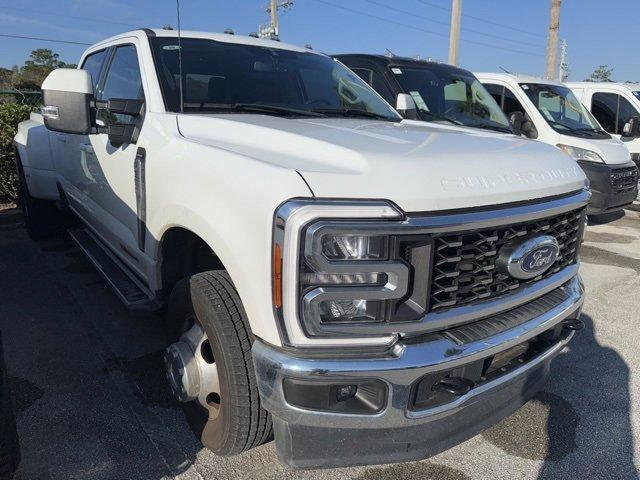 2023 ford f-350 lariat super duty