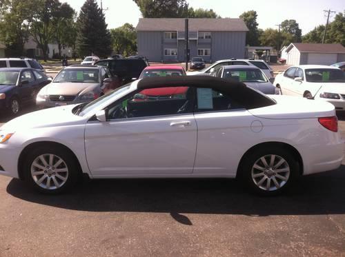 2011 chrysler 200 touring convertible for sale in grand forks, north dakota