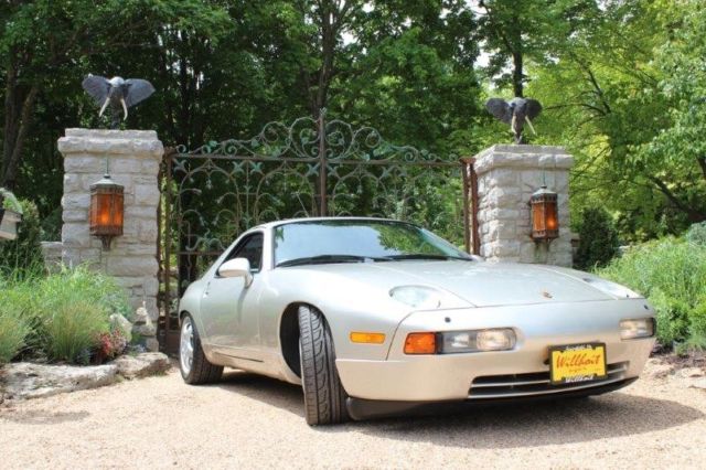 1993 porsche 928 gts low miles zermatt silver inspected major service completed!