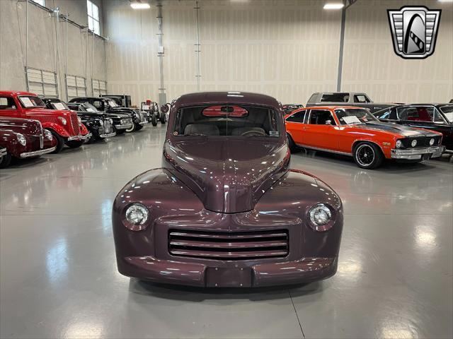 1947 ford deluxe base