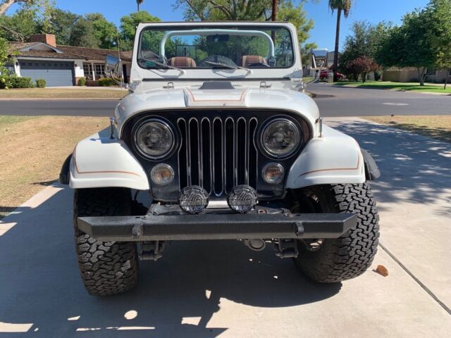 1981 jeep jeep suv white 4wd manual cj7 laredo