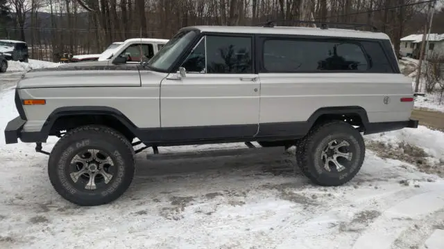 1981 jeep cherokee base sport utility 2-door 4.2l