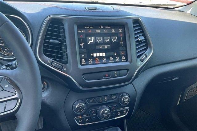 2022 jeep cherokee trailhawk in hutchinson, kansas