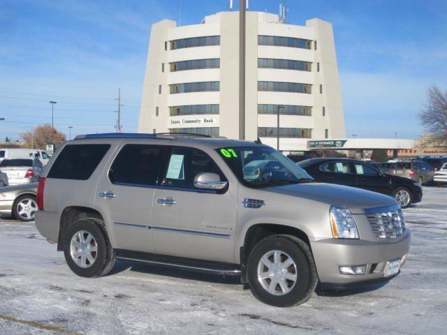 2007 cadillac escalade for sale in bismarck, north dakota