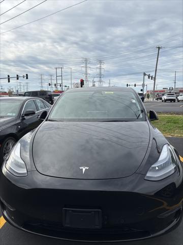 2022 tesla model y performance dual motor all-wheel drive