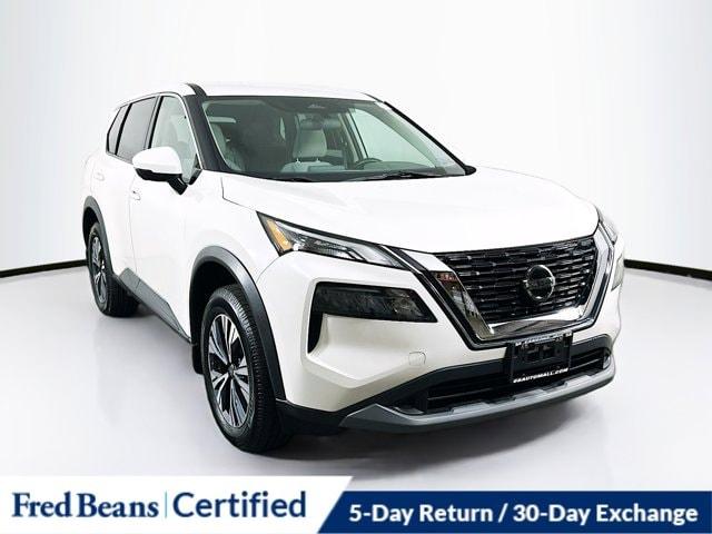 2021 nissan rogue sv